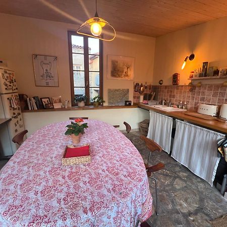 La Chambre Rose-Maison Searle A Tourtour Exteriér fotografie